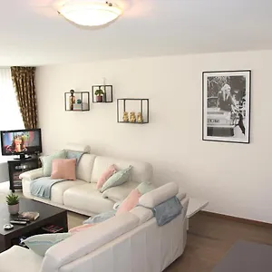 lichtrijk-appartement-oostende.ostend-hotel.net/